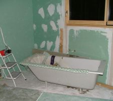 Pose de la baignoire