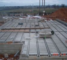 1 ere dalle sur le vide sanitaire