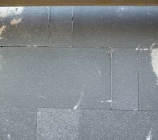 ITE: panneau isolant jointé avant marouflage