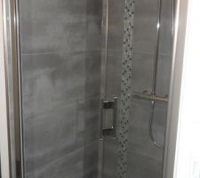 Cabine de douche des enfants