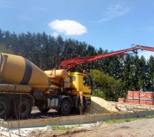 La pompe est en place on peut couler