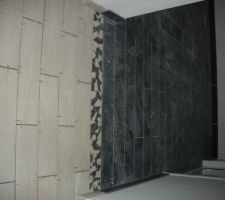 Carrelage et mosa&iuml;que entre salon et cuisine