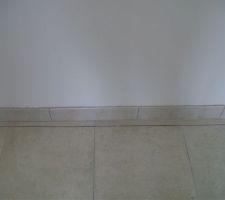 Mur de la cuine pas droit !