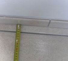Mur de la cuisine (longueur 1,60 m) 3 cm à gauche