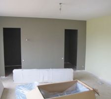 Vu de la tete de lit et du dressing
