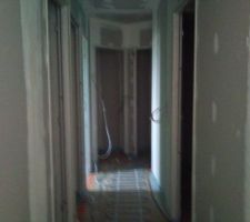 Couloir menant aux chambres