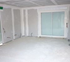 Vu sur séjour de l'intérieur, on commence a voir les volumes