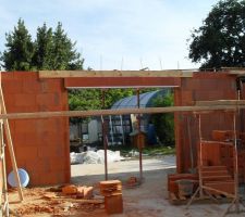 Ouverture pour baie a galandage 2m40.
