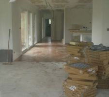 Enduit pass&eacute; au rouleau avant colle