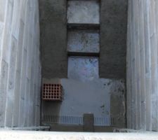 Travaux escalier termin&eacute; mais l'eau revient inexorablement.....