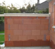 D&eacute;tails ma&ccedil;onnerie.