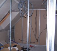 Cloison sur ossature m&eacute;tallique