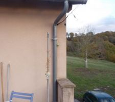 Gouttière donnant sur la terrasse