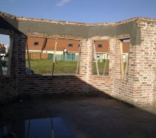 Vue int&eacute;rieure sur le bow window fini