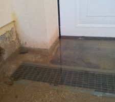 L'eau de la nappe remonte....