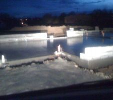 Et voila a peine une semaine et demi apres le debut des travaux et la dalle est coullée, c'est bon ca pourvu que ca avance comme ca pendant tout le chantier