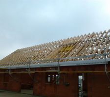 Charpente vue arrière avec chevetre en vue d'un velux dans quelques années