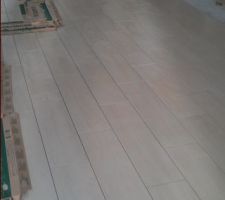 Carrelage en cours (imitation parquet)