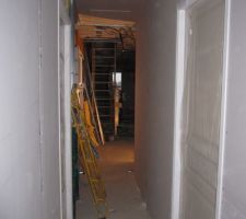 Couloir vers le salon