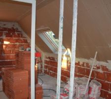 Combles cloisons en cours