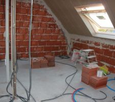 Combles cloisons en cours