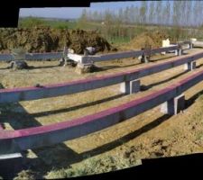 Longrines b&eacute;ton sur plots b&eacute;ton