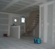L'entrée   le salon