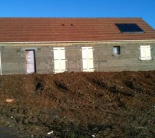 Vue du scôté Sud, du fond du (petit) jardin