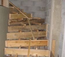 Escalier pr&ecirc;t pour le coulage...