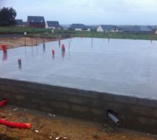 M&ecirc;me pas eu le temps de voir la pose des poutrelles :-)