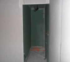 21/12/11*14h30 La sdb de la chambre du bas