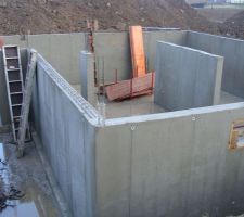 Les murs du sous sol ont été coulés