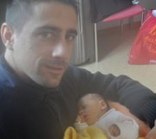 Avec un heureux papa