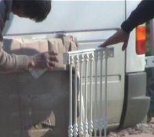 Ect centre : Fini la peinture thermolaqu&eacute;e au four...C'est &agrave; la bombe maintenant !! Dommage, le cam&eacute;raman &eacute;tait l&agrave;...