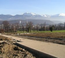 Vue sud-est sur le Massif de l'Oisans.