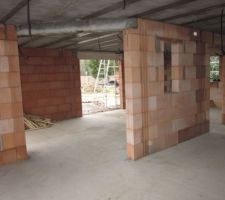 Salon / salle à manger vue de la cuisine