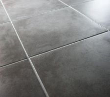 Futur carrelage du s&eacute;jour et de la cuisine