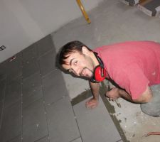 Pose carrelage salon
