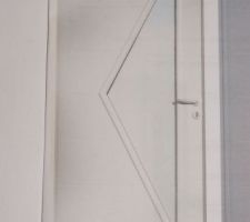Notre future porte d'entrée mais elle sera couleur gris anthracite