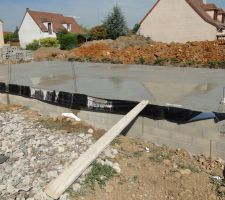 Ce mercredi 11 mai 2011, la dalle est coul&eacute;e.