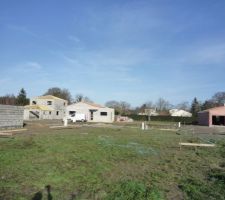 Vue du fond du jardin.