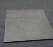 Carrelage choisi : Modern Dark Grey chez Monocibec, en 45*45