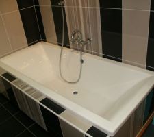 La baignoire sera presque identique, un peu plus petite