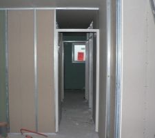 Couloir accés aux chambres SDB? WC