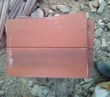 Tuiles de 10 rouge flammé avec rainure pour effet