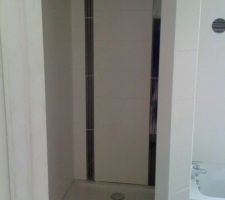 Douche avec bac extra plat....
comme &ccedil;a, pas de fuite...