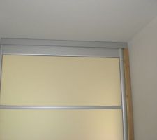 03072009 pose  barres  de finition  poteau bois