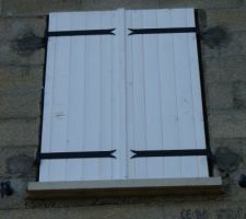 Alors le volet du pignon chez Choumac.