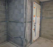 Mise en place de l'armature pour les murs