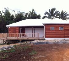AUTRE VUE D ENSEMBLE APR&Egrave;S LA POSE DU GARDE CORPS